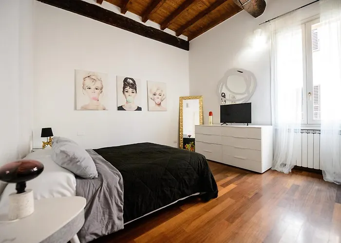 Pink House Tortellinosuite Modena